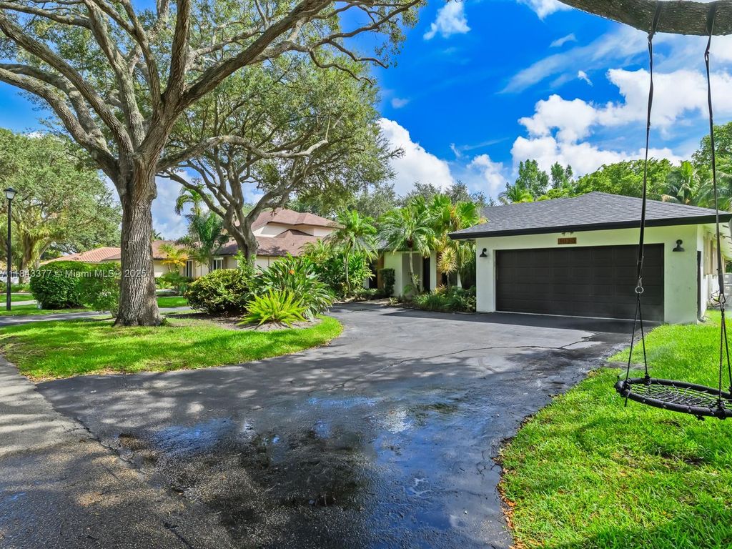 Photo of 1030 SW 91st Ave, Plantation, FL 33324 (MLS # A11843377)