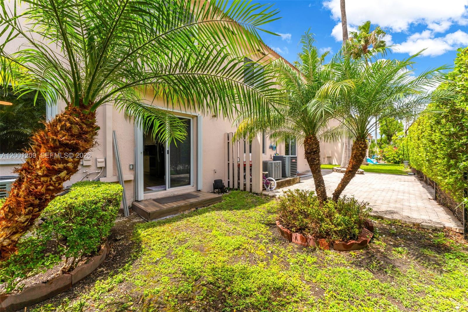 VENETIA GARDENS CONDO - Residential