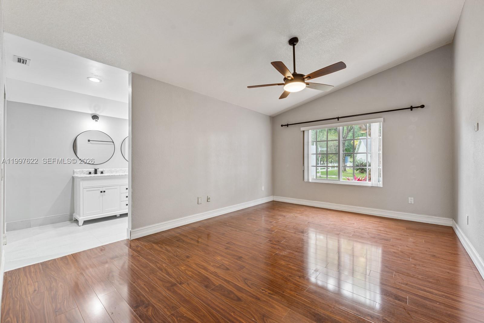 COUNTRY WALK SEC 4 - Residential Lease