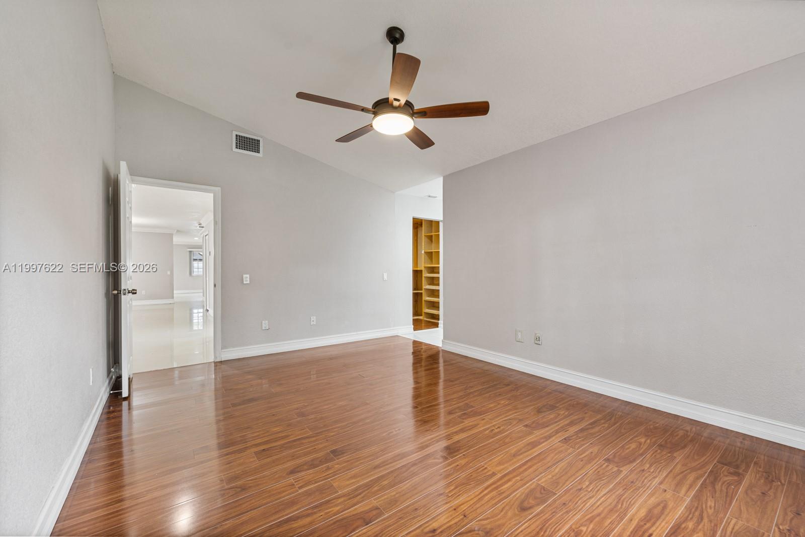 COUNTRY WALK SEC 4 - Residential Lease