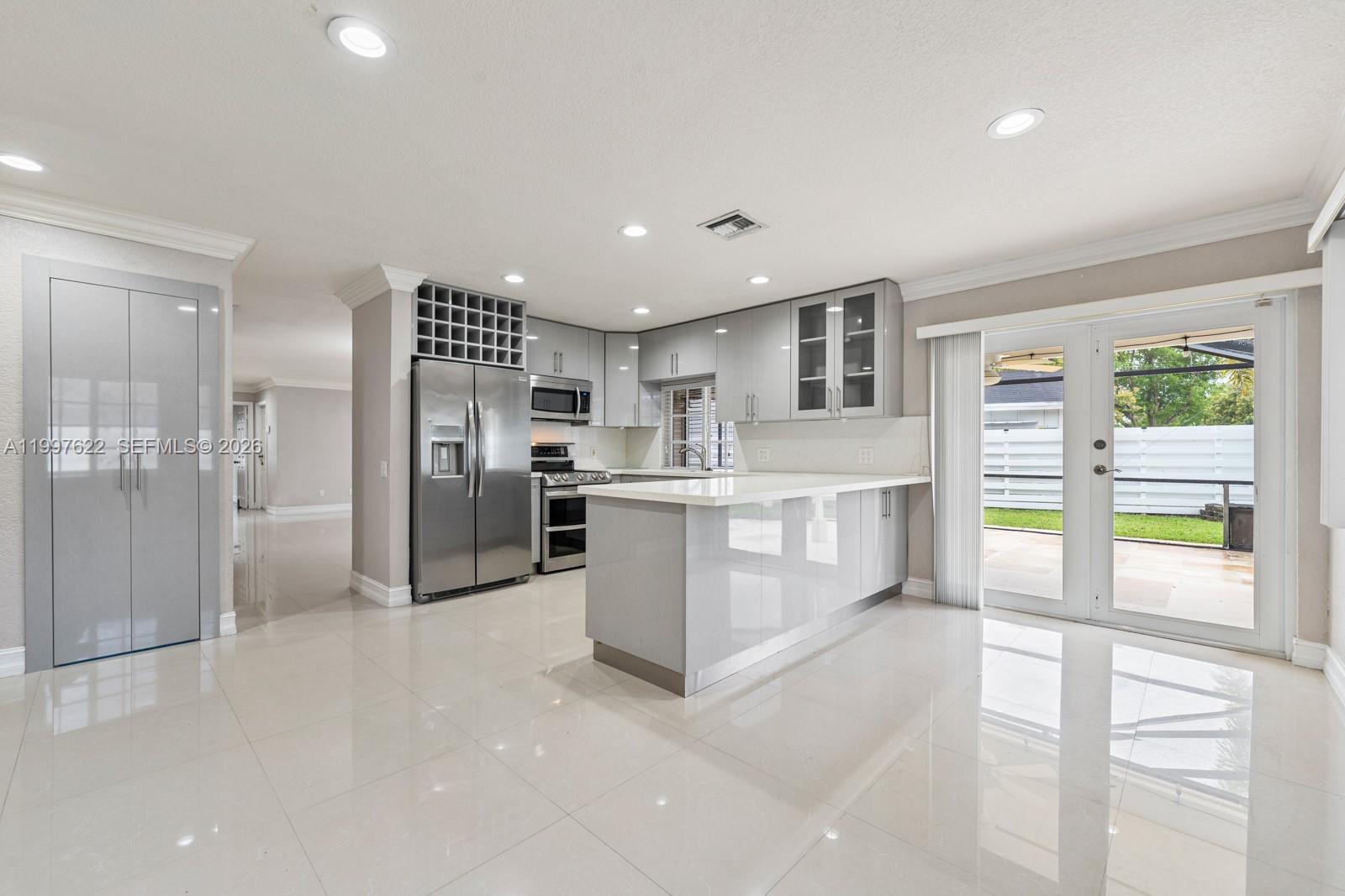 COUNTRY WALK SEC 4 - Residential Lease