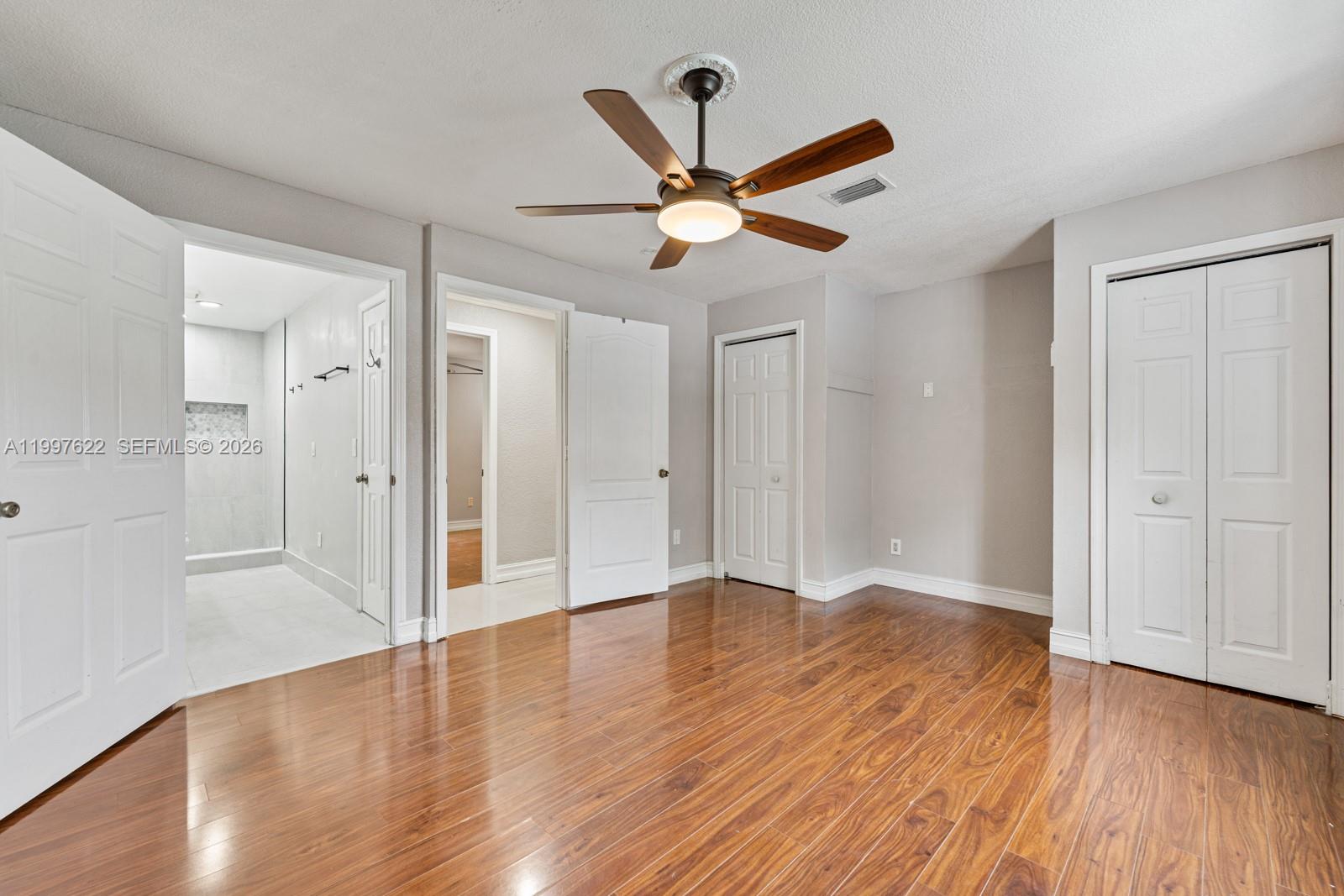 COUNTRY WALK SEC 4 - Residential Lease