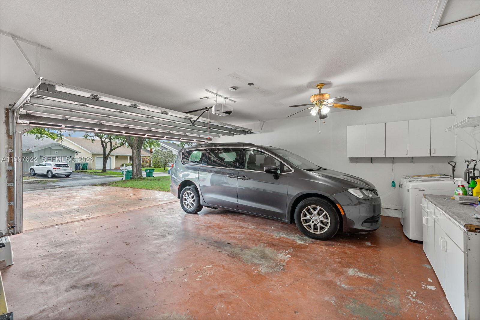 COUNTRY WALK SEC 4 - Residential Lease