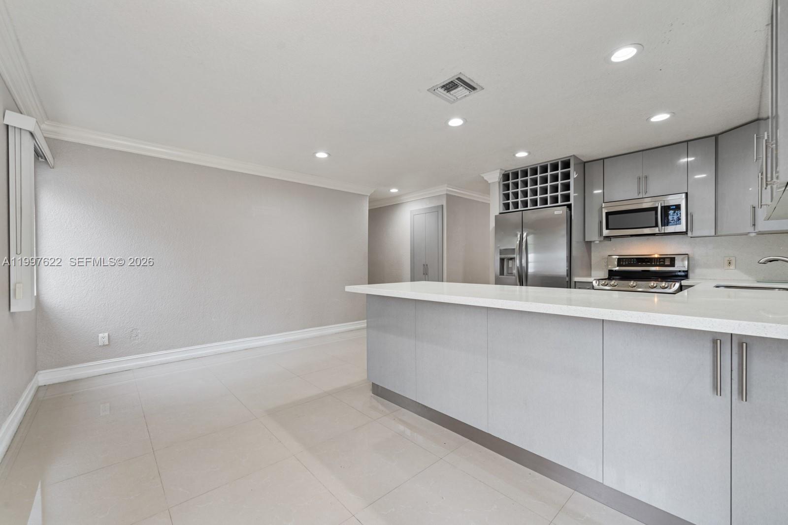 COUNTRY WALK SEC 4 - Residential Lease