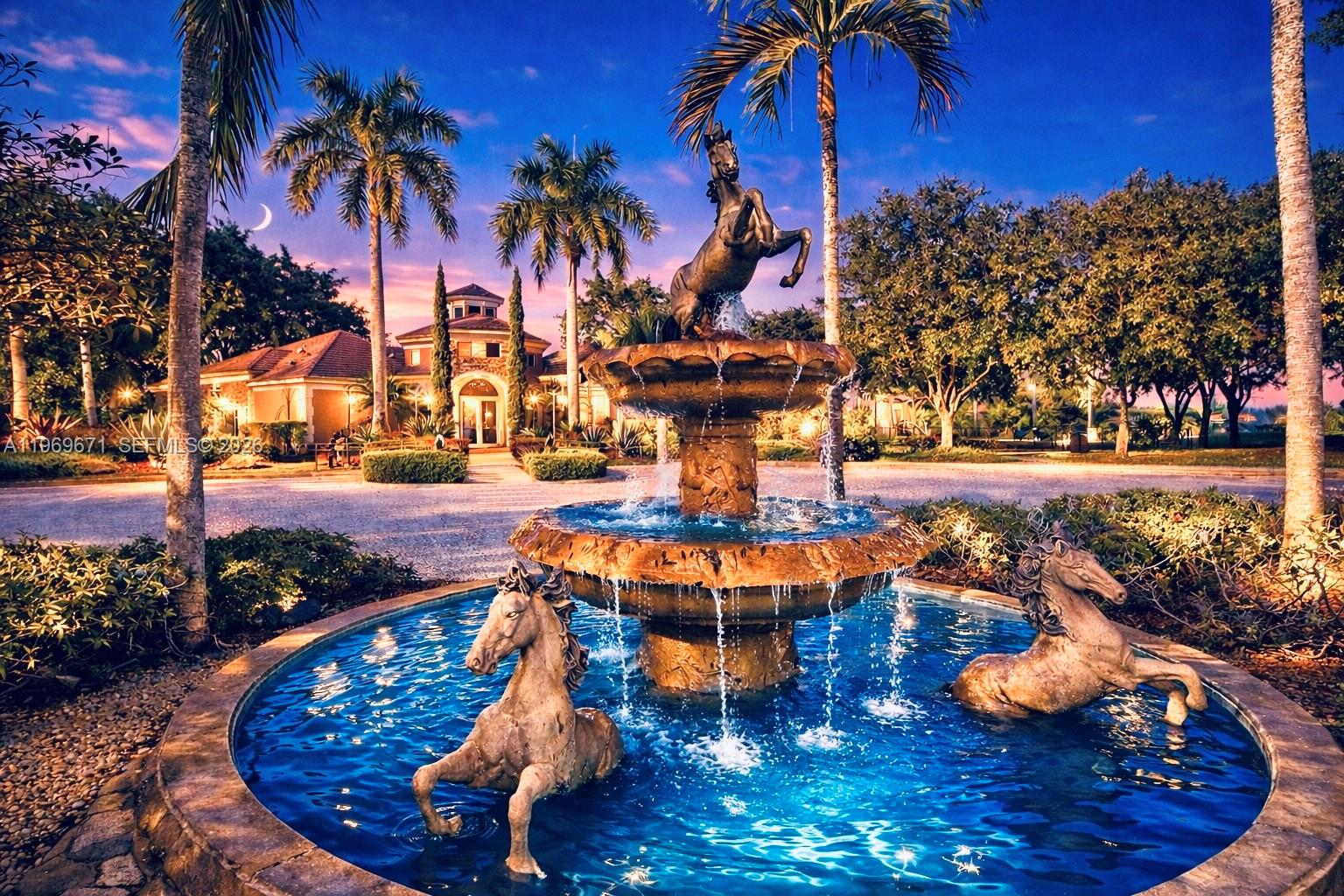 EQUESTRIAN CLUB - Residential