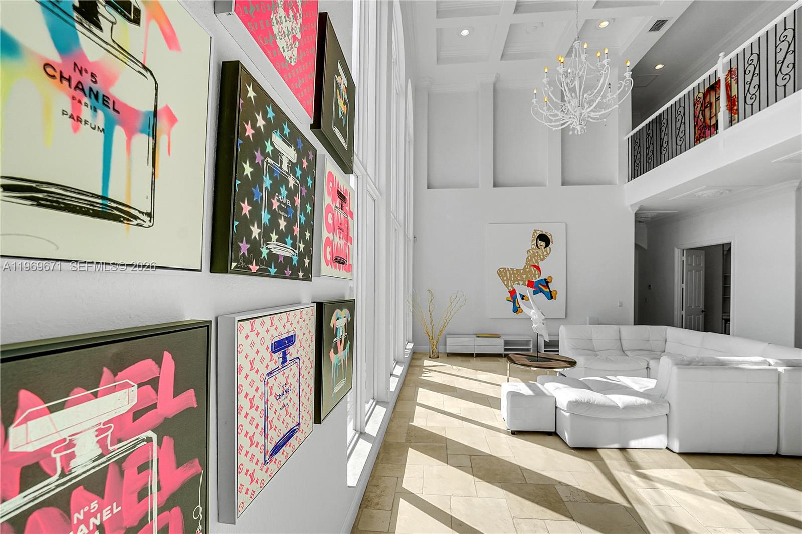 EQUESTRIAN CLUB - Residential