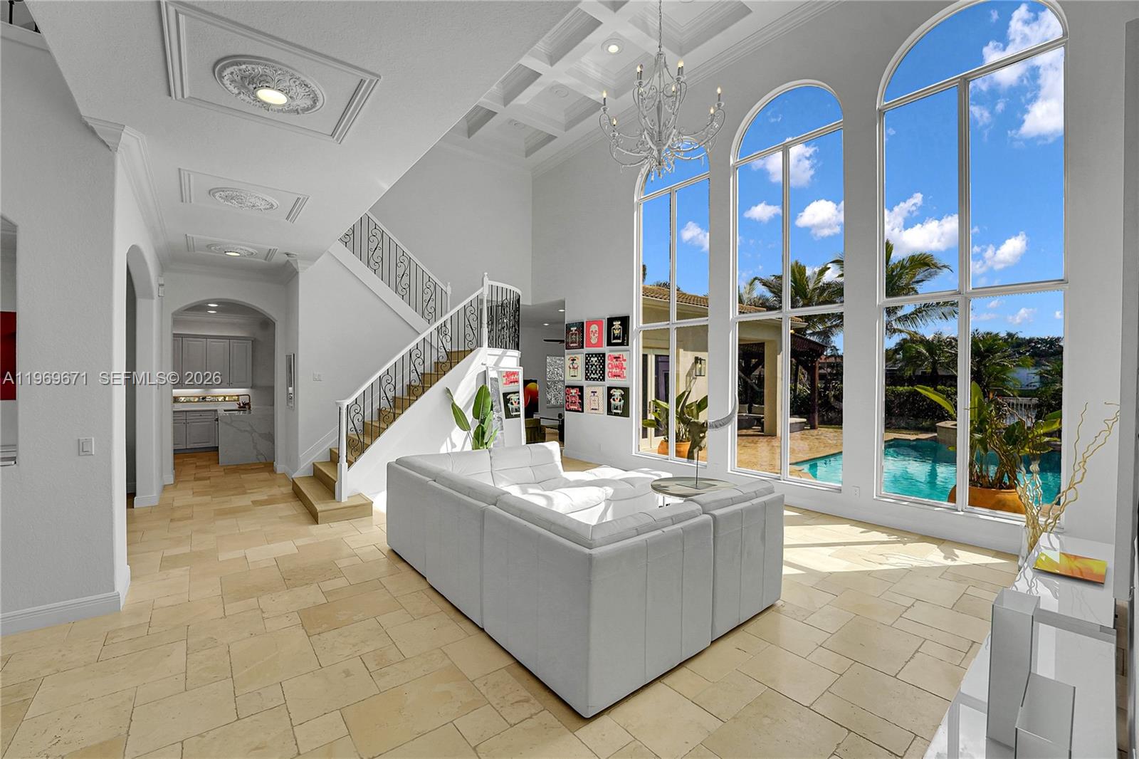 EQUESTRIAN CLUB - Residential