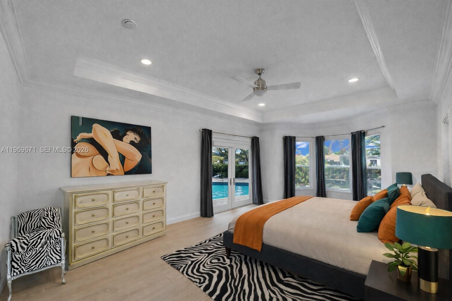 EQUESTRIAN CLUB - Residential