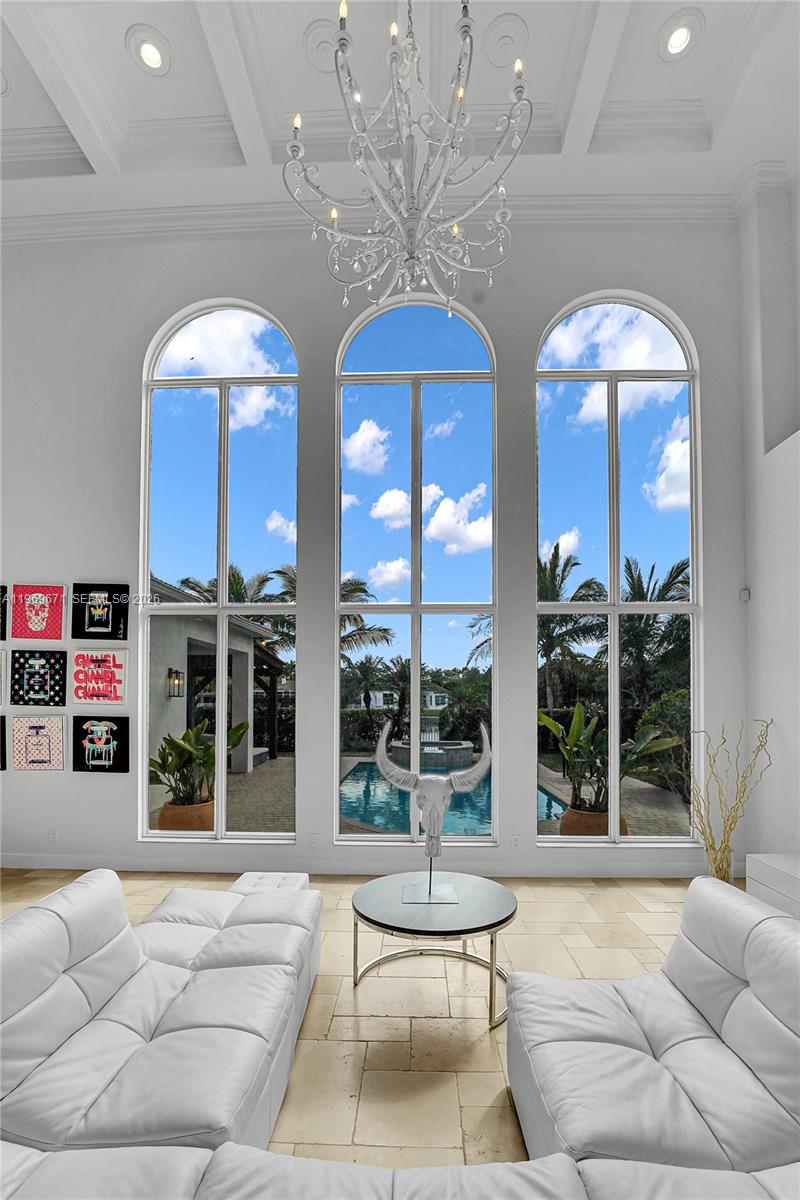 EQUESTRIAN CLUB - Residential