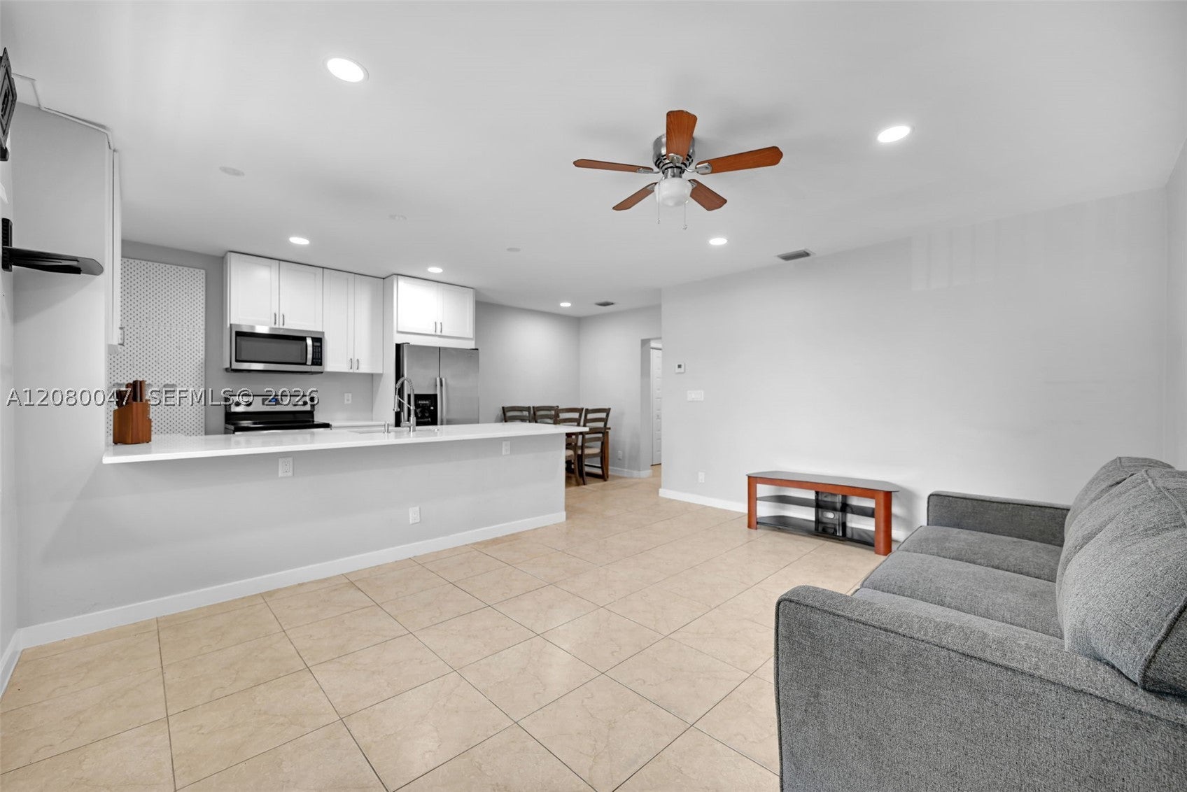 2600 S Ocean Dr S311
