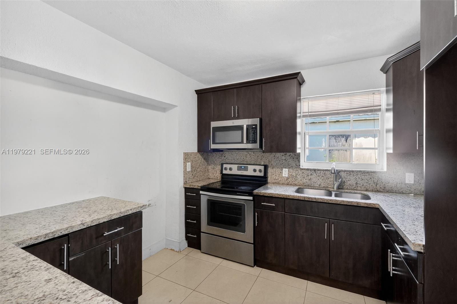 CORAL GATE SEC B - Residential