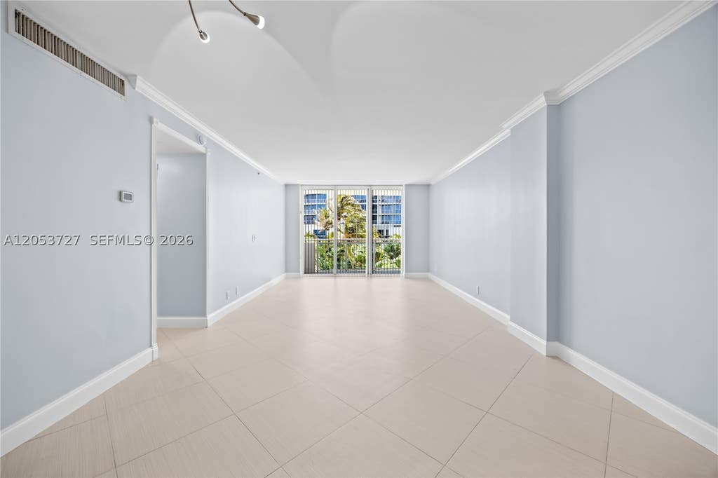 Photo of 3001 S Ocean Dr #317, Hollywood, FL 33019 (MLS # A12053727)
