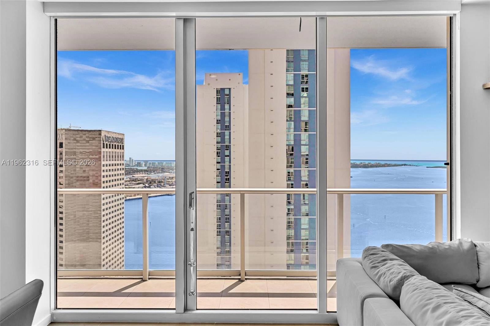 300 S Biscayne Blvd 2916