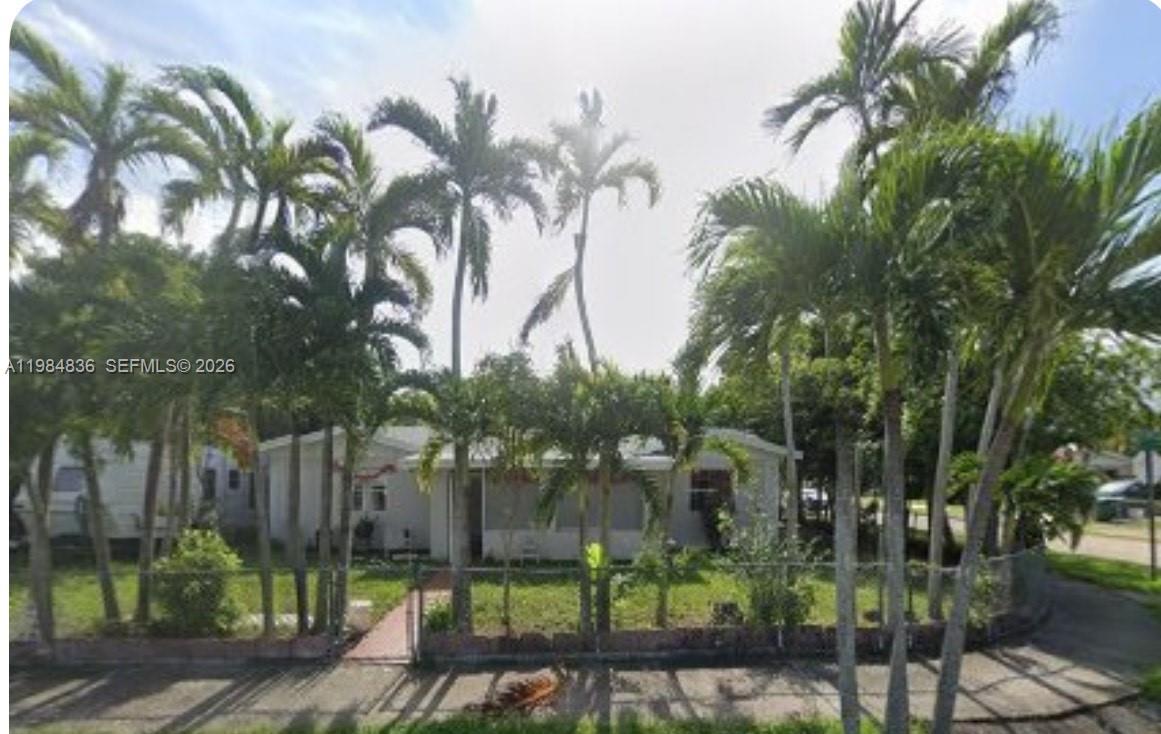 LOS ANGELES ESTATES SEC O - Residential