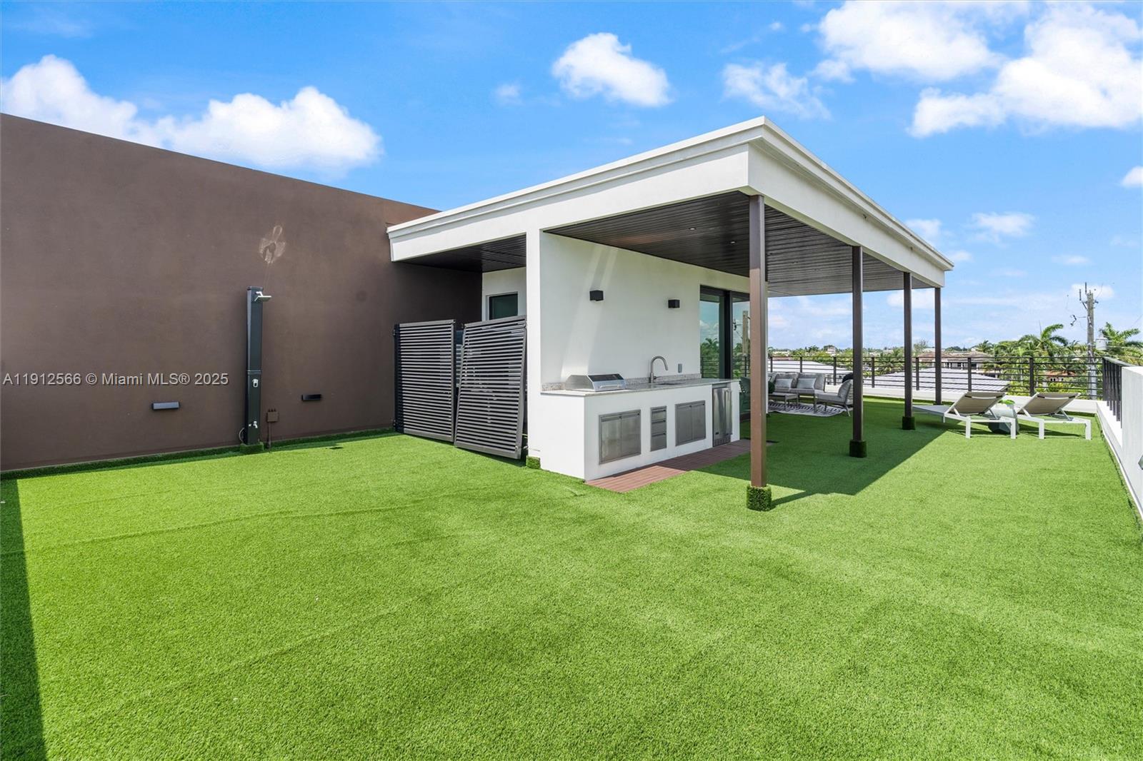 LIVERMORE ESTATES - Residential