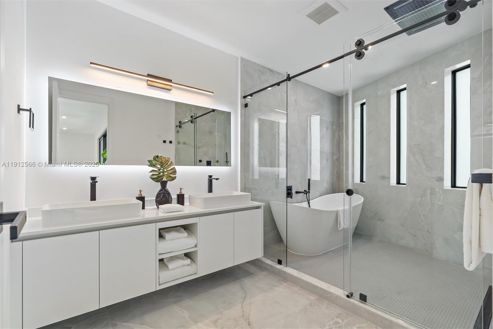 LIVERMORE ESTATES - Residential