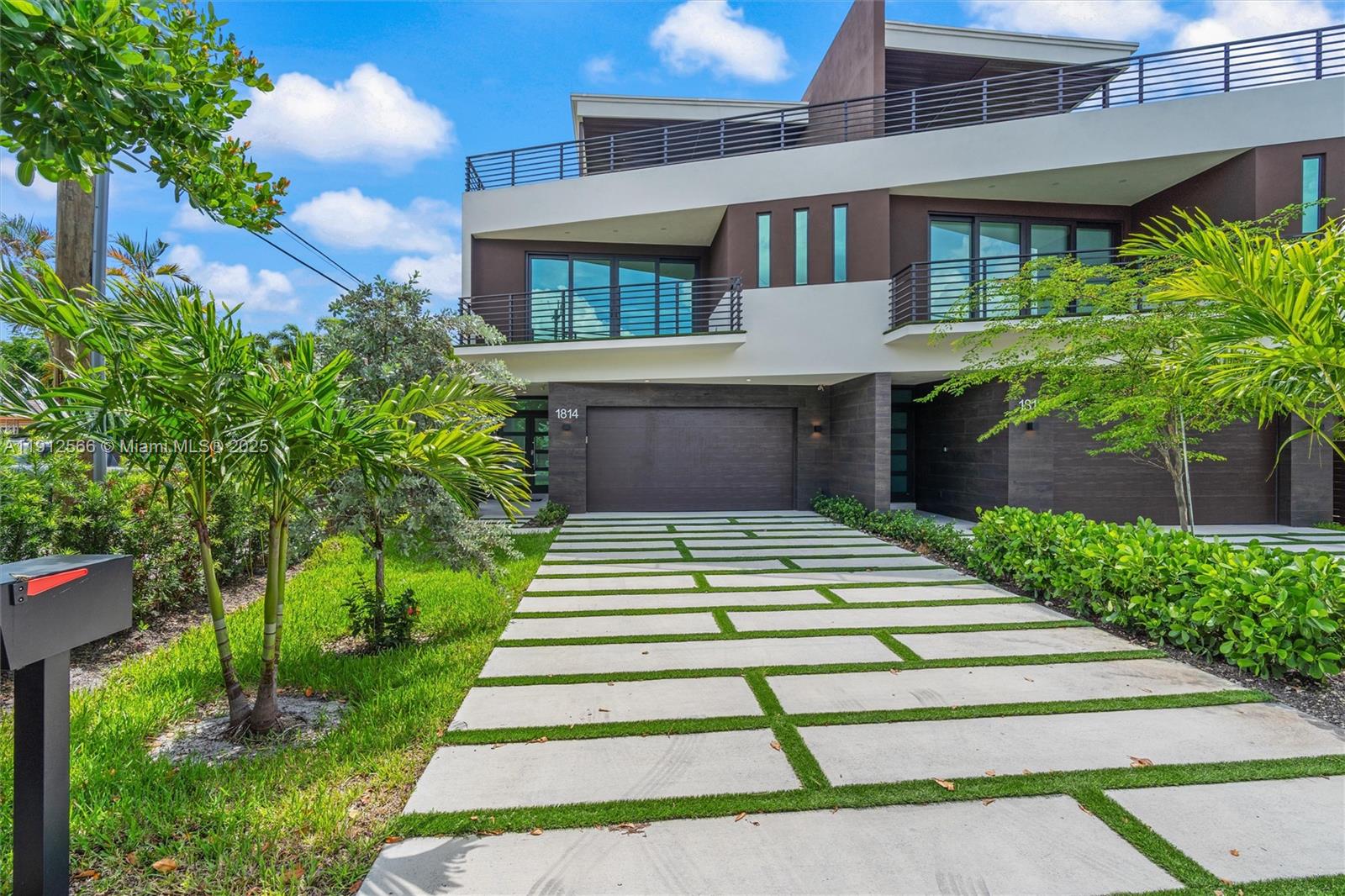 LIVERMORE ESTATES - Residential