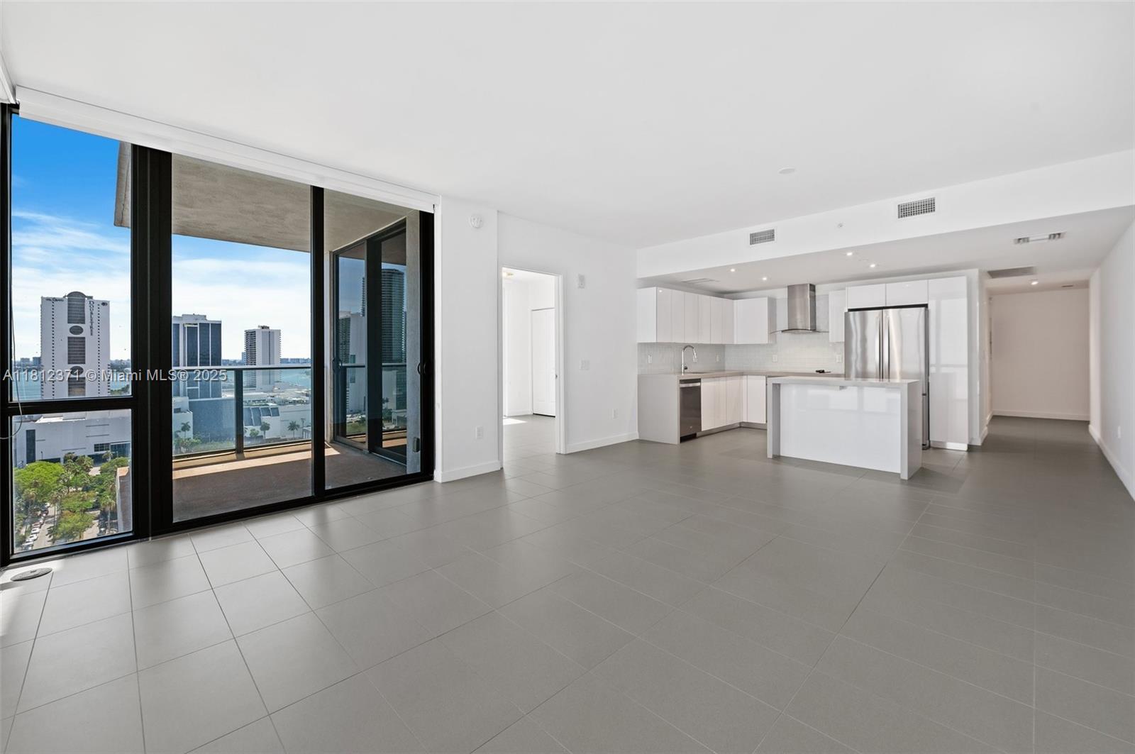 CANVAS CONDO - Residential Lease