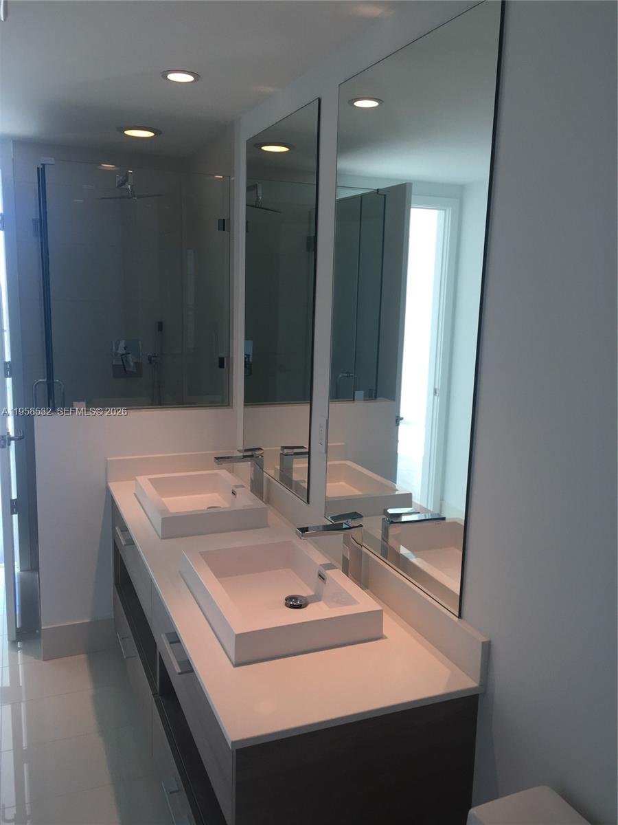 SLS Brickell - Residential Lease