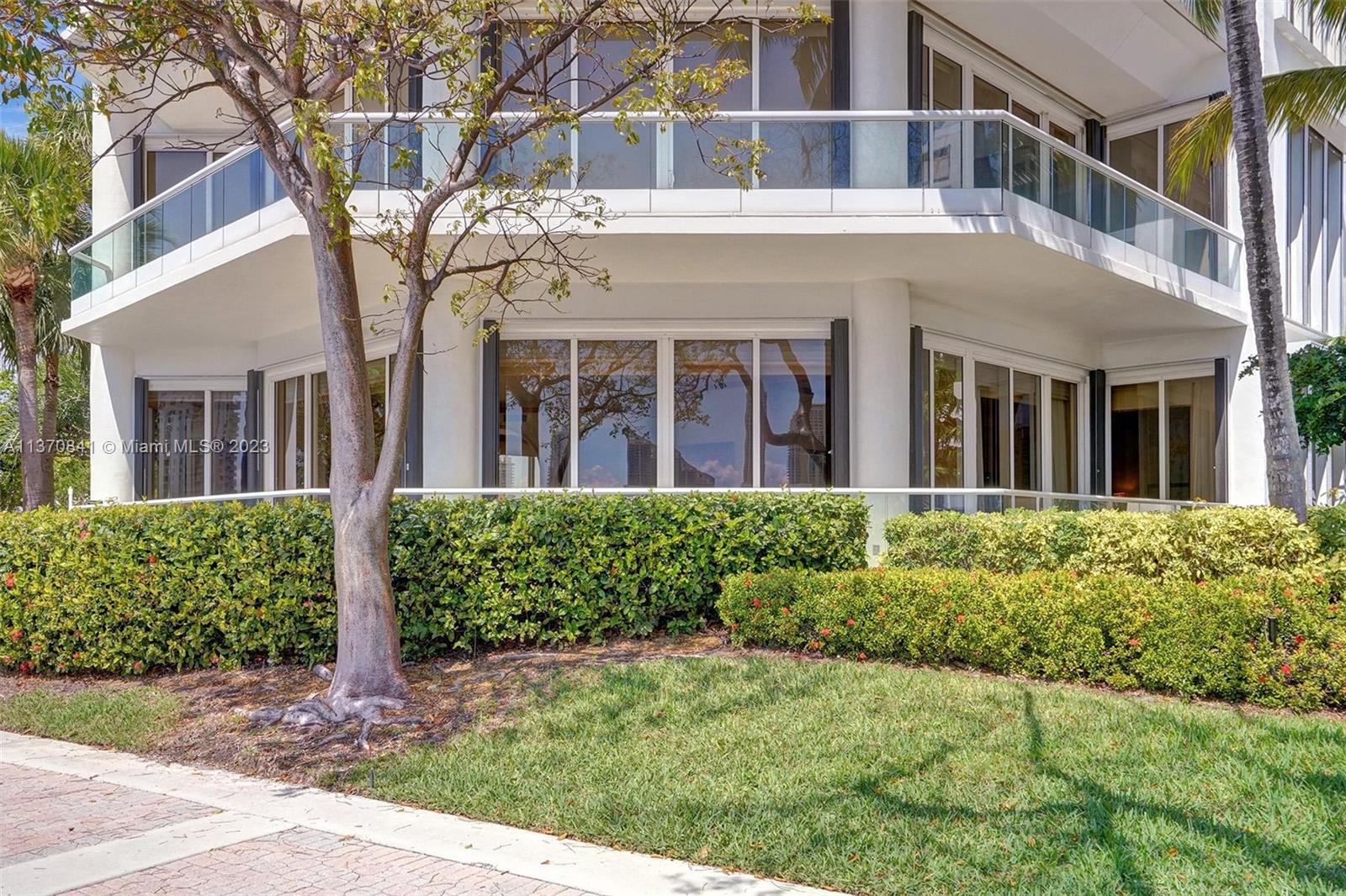 2600 ISL BLVD WILLIAMS IS - Residential