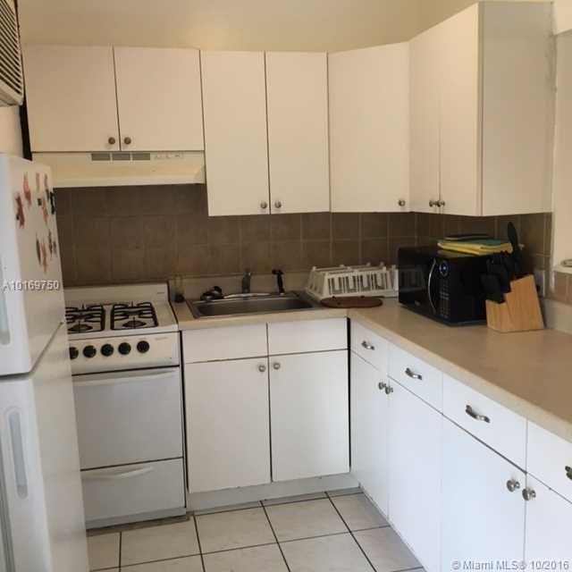 North Hollywood 4-1 B - Residential Lease