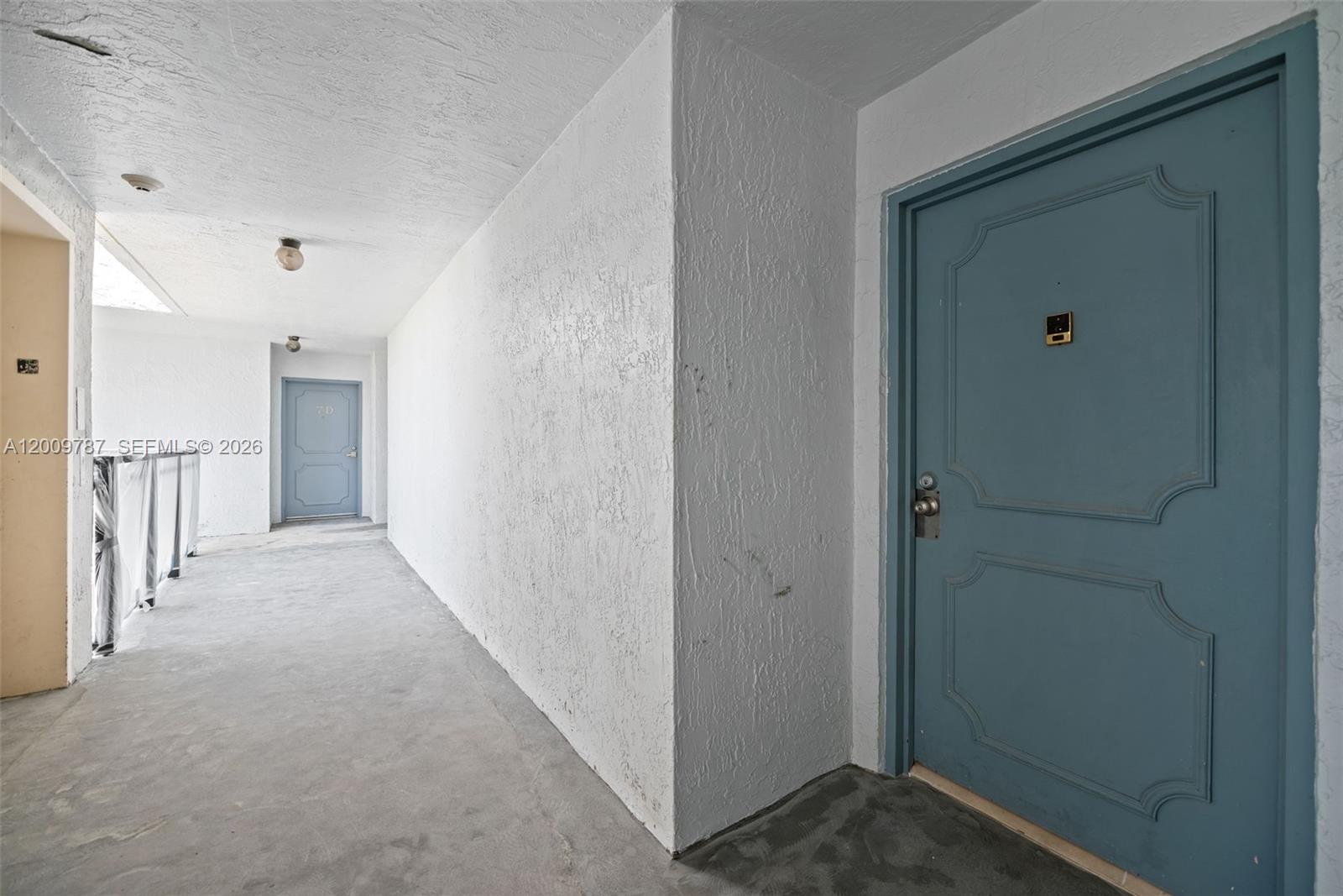 CORAL BAY RACQUET CLUB CO - Residential