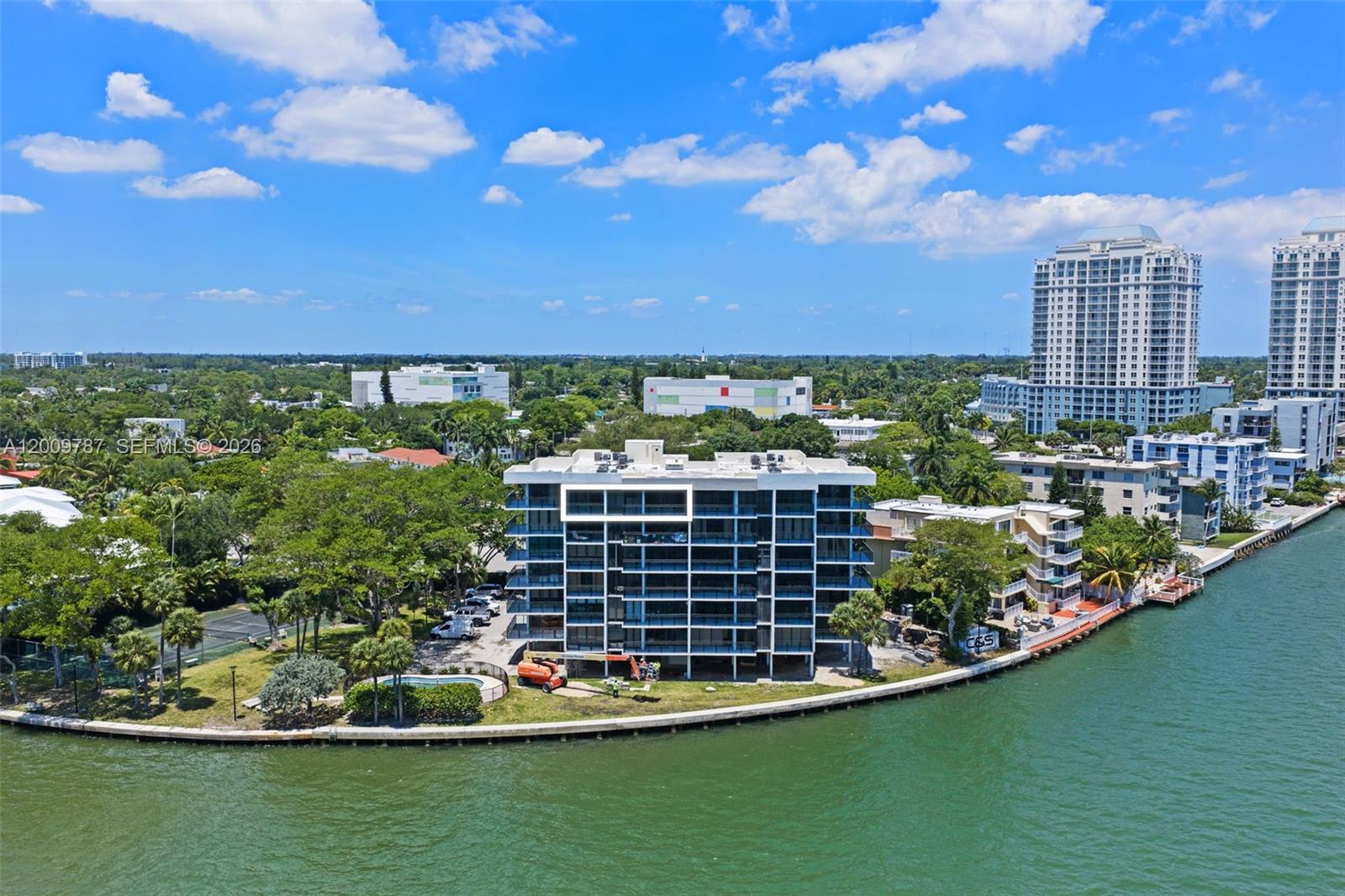 CORAL BAY RACQUET CLUB CO - Residential