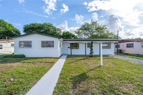 1970 NW 187th Ter Miami Gardens FL 33056