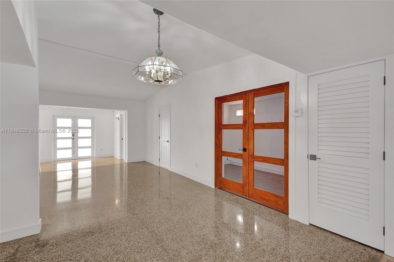 CORAL VILLAS REV - Residential