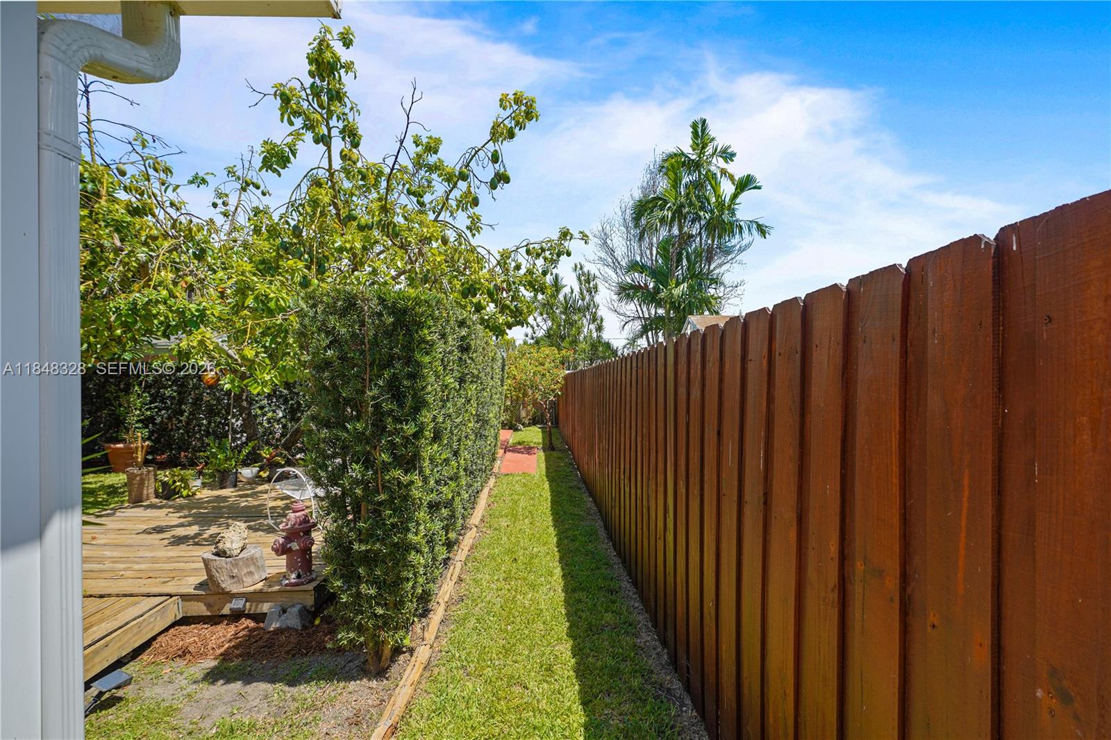 CORAL VILLAS REV - Residential