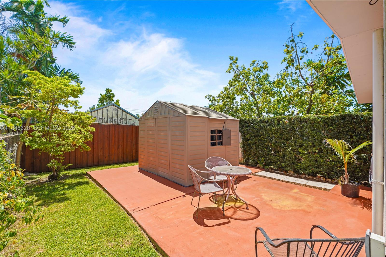 CORAL VILLAS REV - Residential