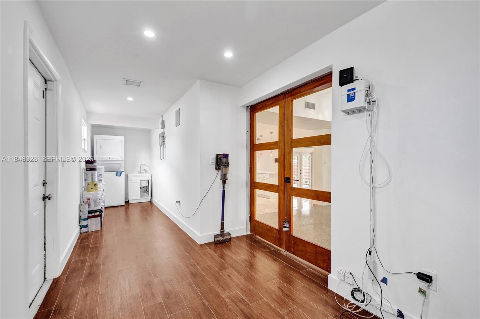 CORAL VILLAS REV - Residential