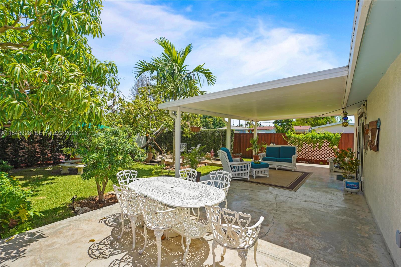 CORAL VILLAS REV - Residential