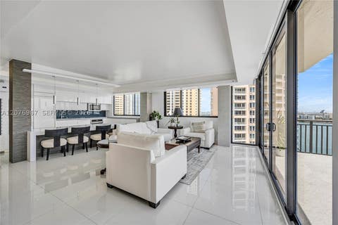 Tiny photo for 540 Brickell Key Dr #1820, Miami, FL 33131 (MLS # A12076967)