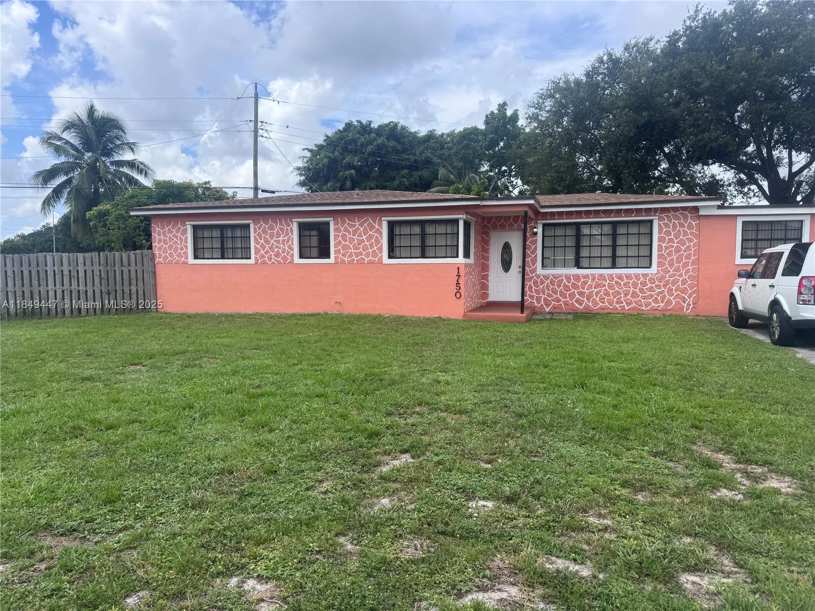 1750 NW 185th St, Miami Gardens, FL, 33056/$550,000 1 1750 NW 185th St