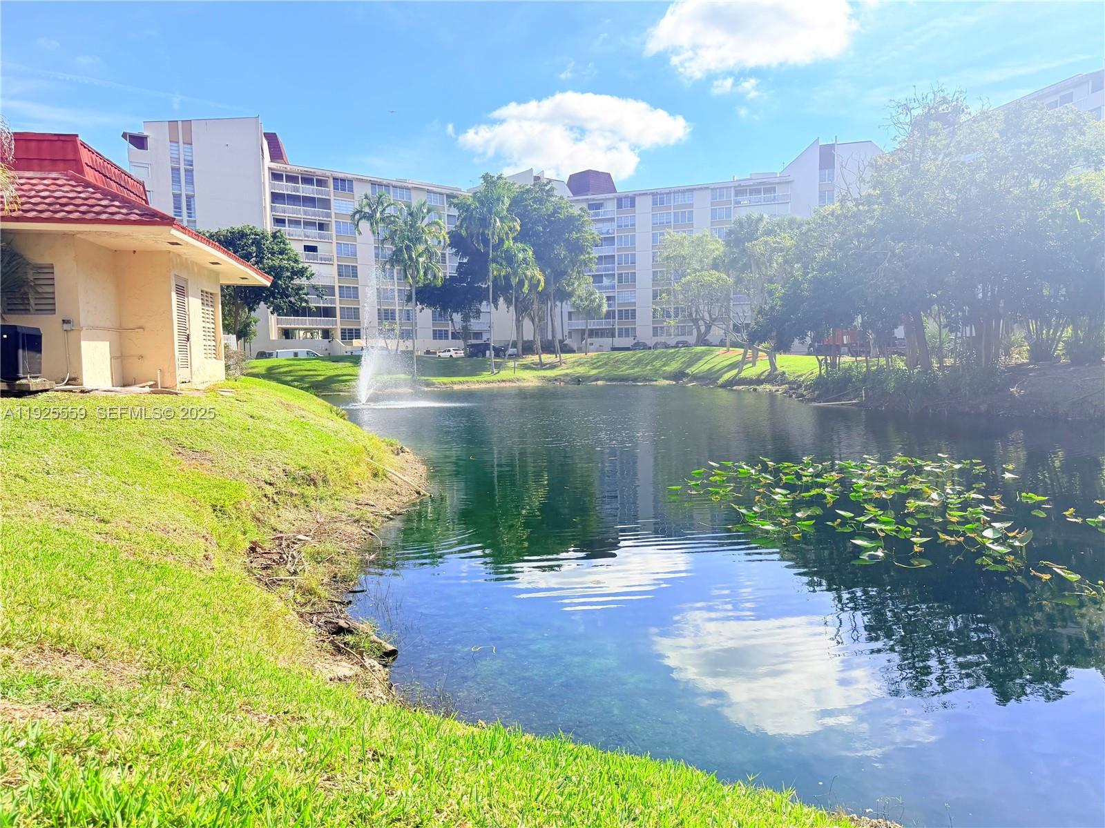 ENVIRON I CONDO 9 - Residential