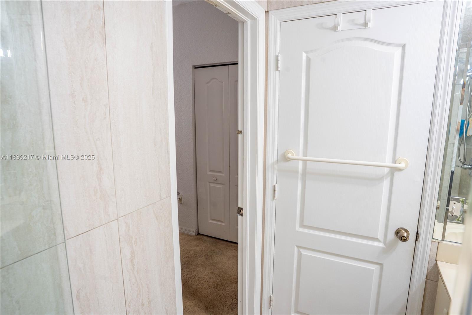 POINCIANA LAKES VILLAS CO - Residential