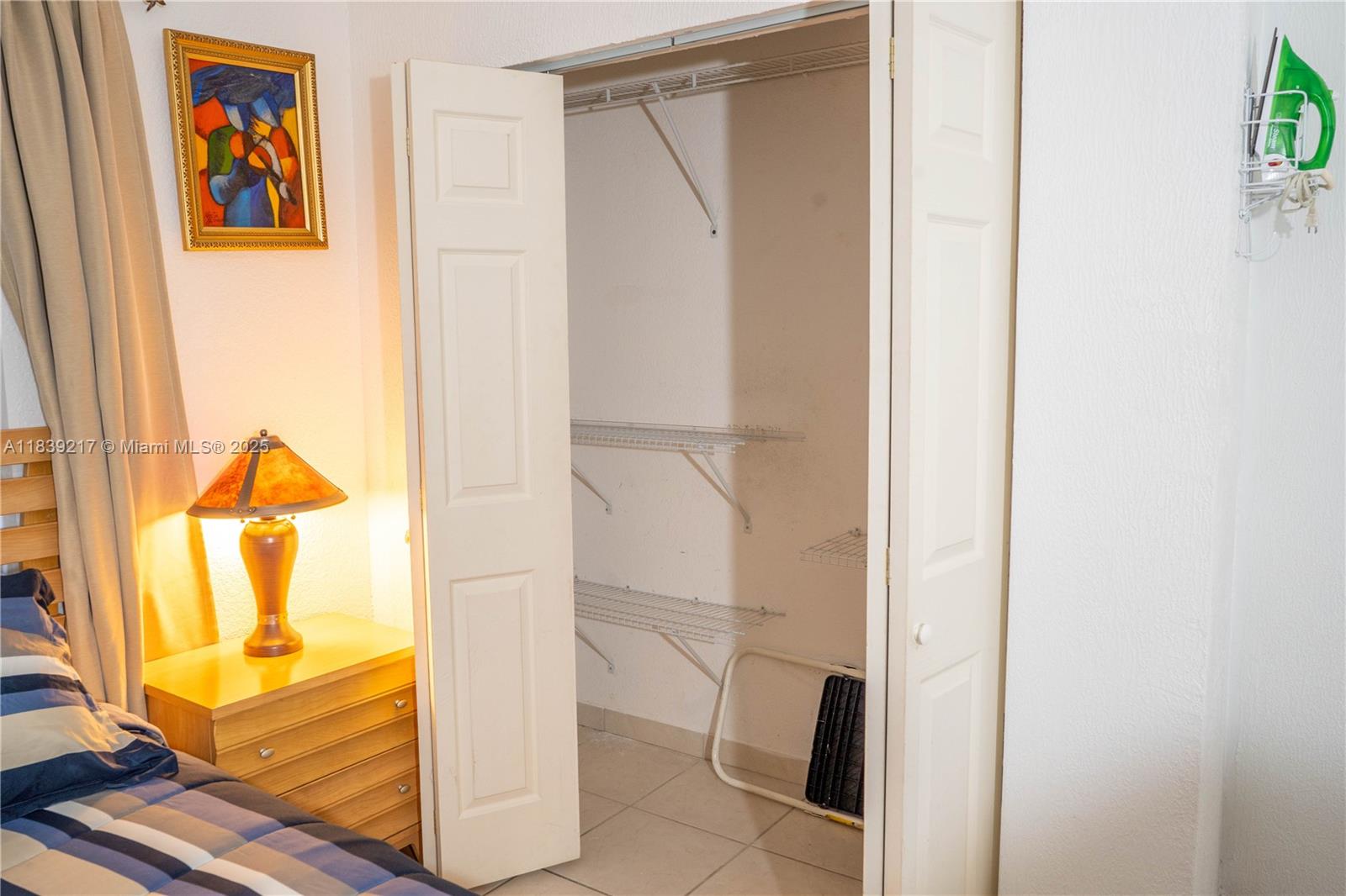 POINCIANA LAKES VILLAS CO - Residential