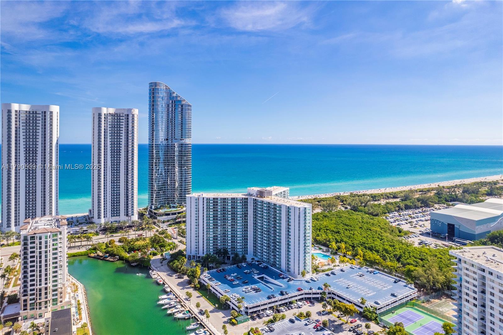 Rental Property at 100 Bayview Dr 314, Sunny Isles Beach, Miami-Dade County, Florida - Bedrooms: 2 
Bathrooms: 2  - $3,500 MO.