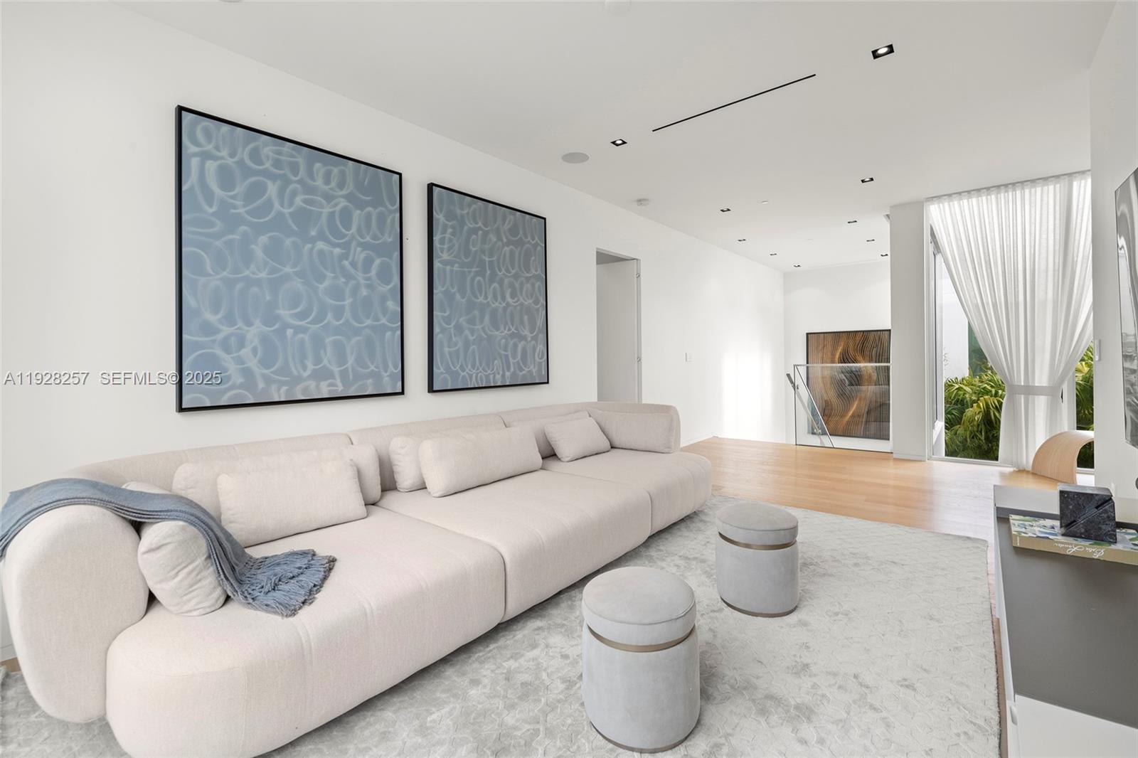 4701 NORTH MERIDIAN CONDO - Residential