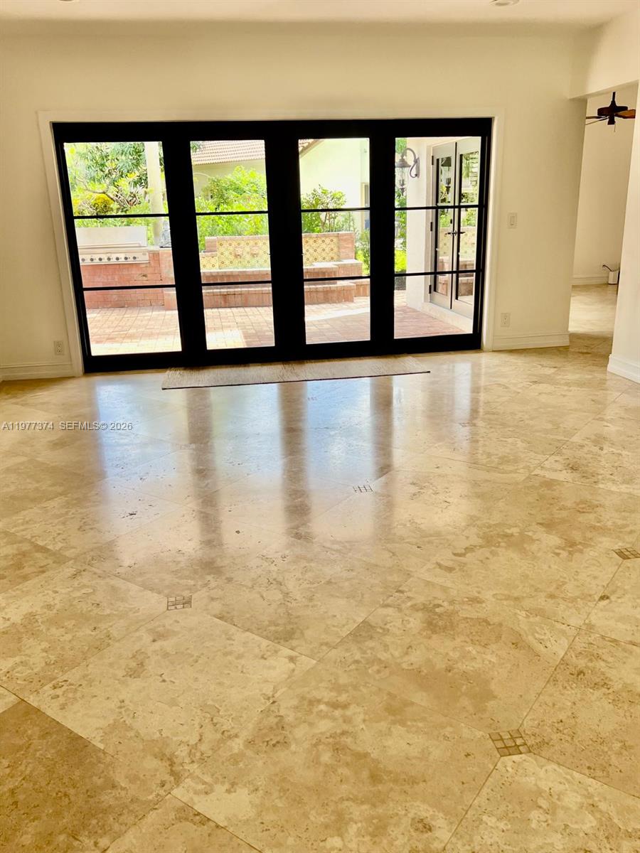 BUENAVISTA - Residential Lease