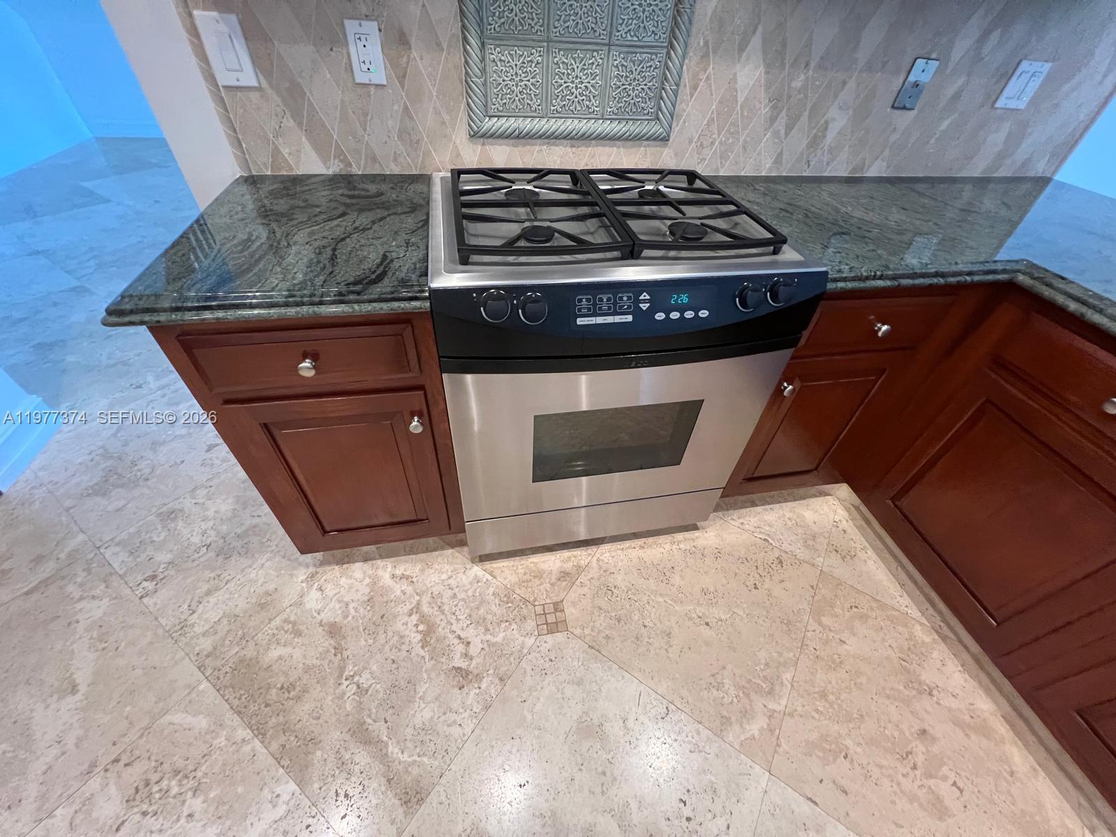 BUENAVISTA - Residential Lease