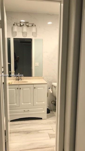 SEVENTEENTH GREEN CONDO - Residential