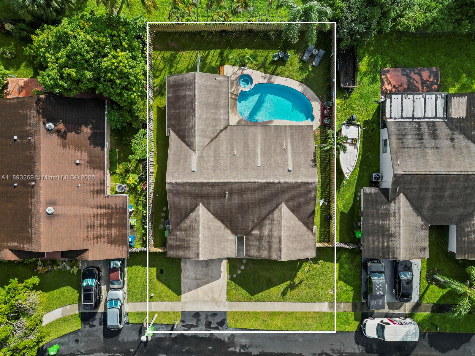 PARKWOOD HOMES THREE - Residential