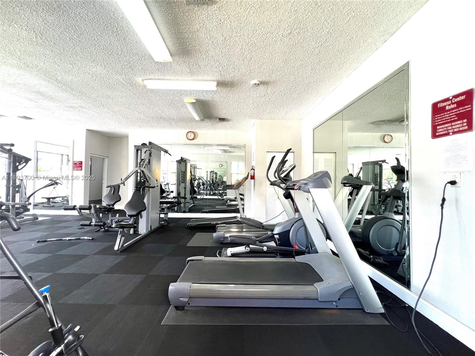 FONTAINEBLEAU GARDENS CON - Residential Lease