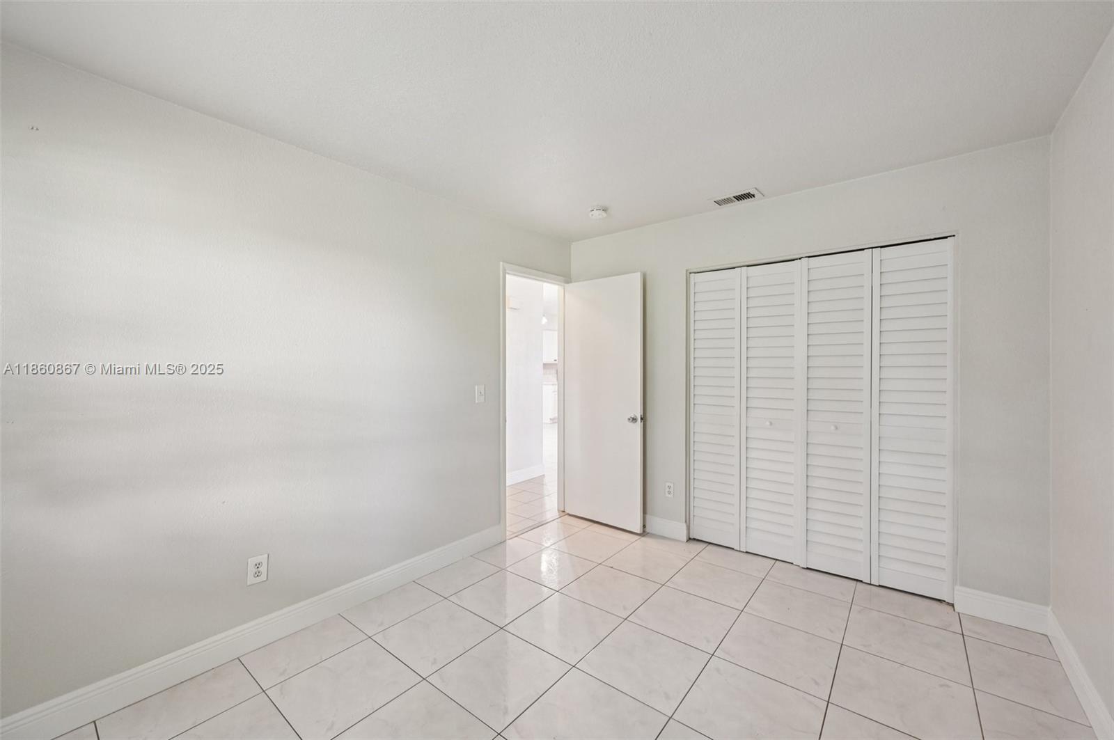 PORT ST LUCIE SECTION 8 - Residential