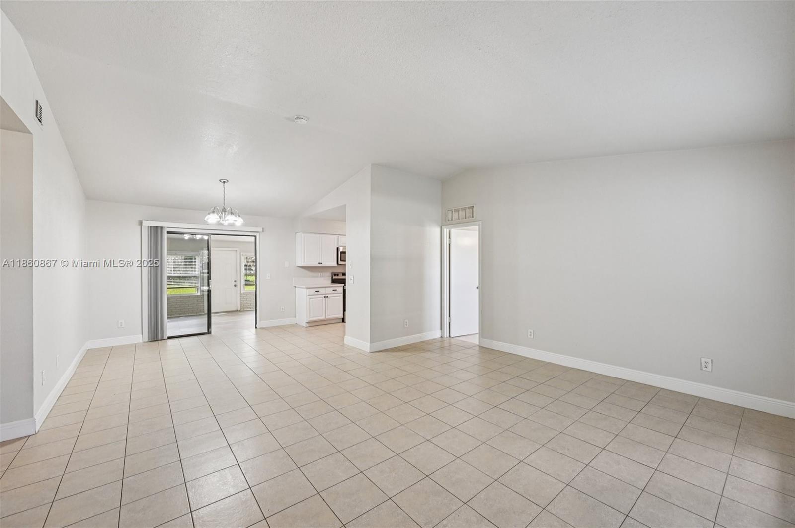 PORT ST LUCIE SECTION 8 - Residential