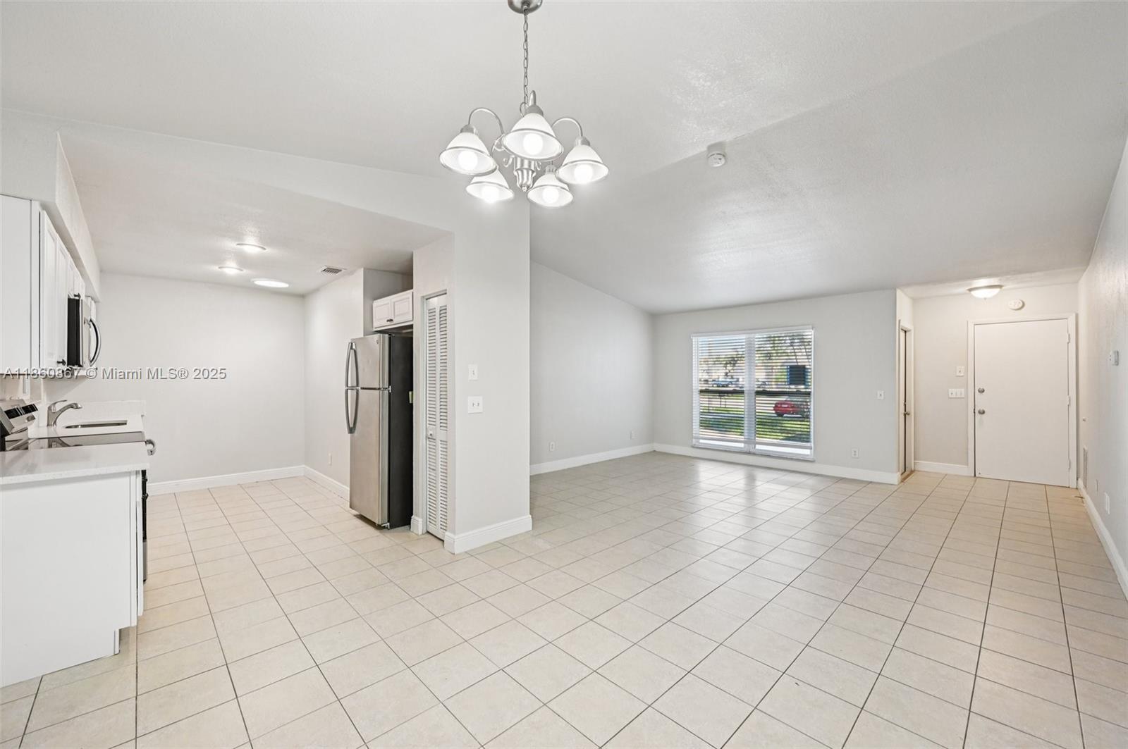 PORT ST LUCIE SECTION 8 - Residential