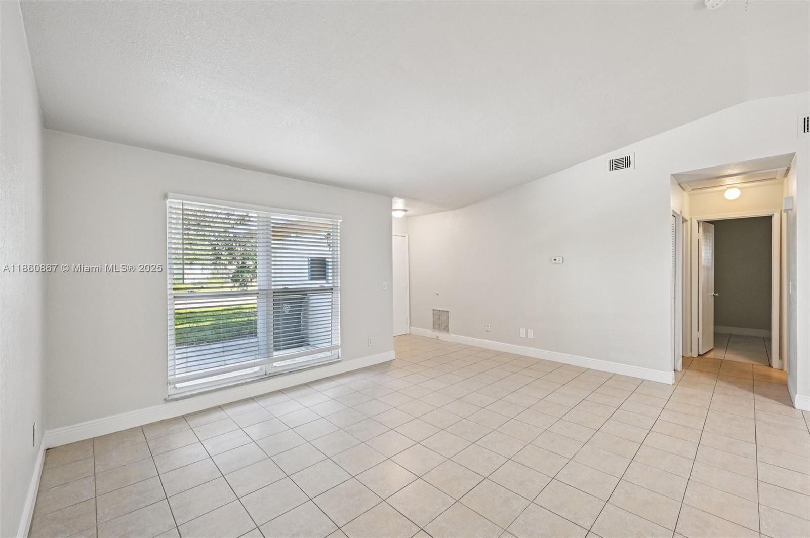 PORT ST LUCIE SECTION 8 - Residential