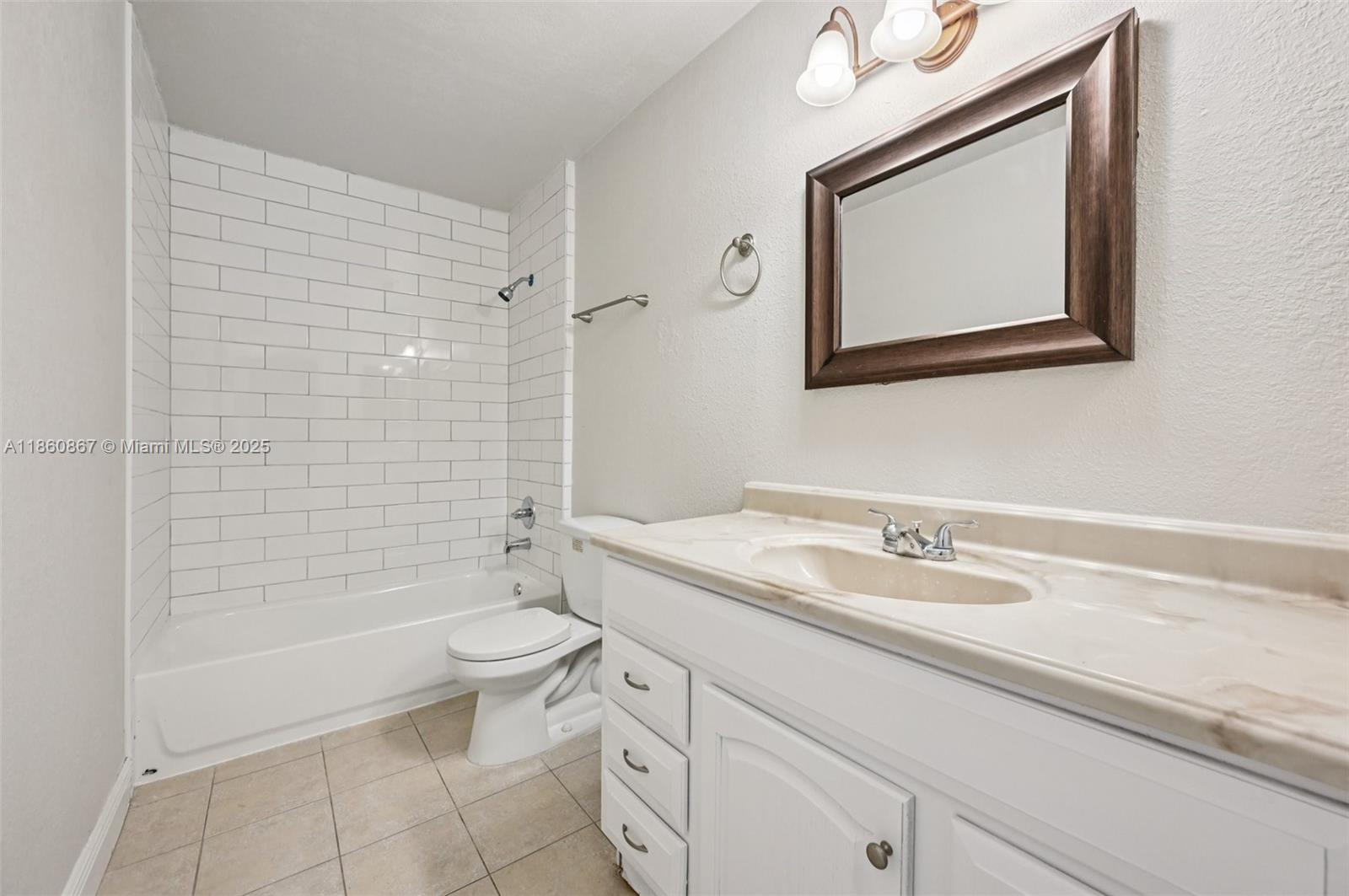 PORT ST LUCIE SECTION 8 - Residential